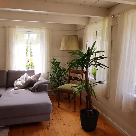 Holiday home Det Hvite Hus Feda